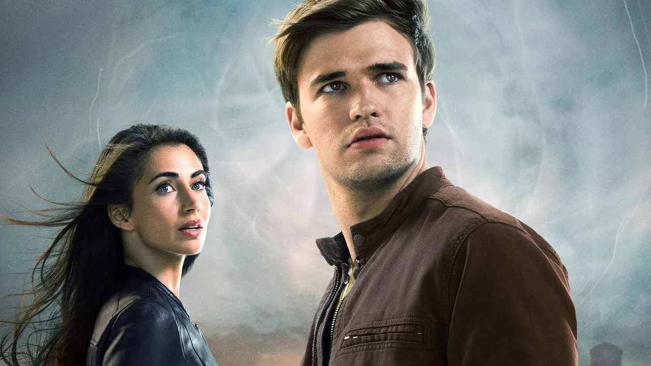 Сериал По ту сторону (1-2 сезон)