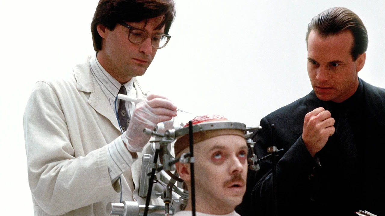 Фильм Мертвый мозг (1990)