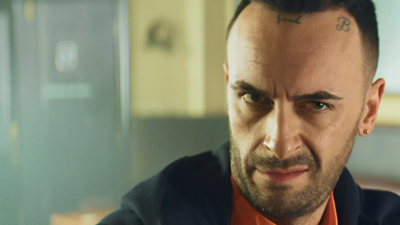 Сериал Голяк (1-7 сезон)