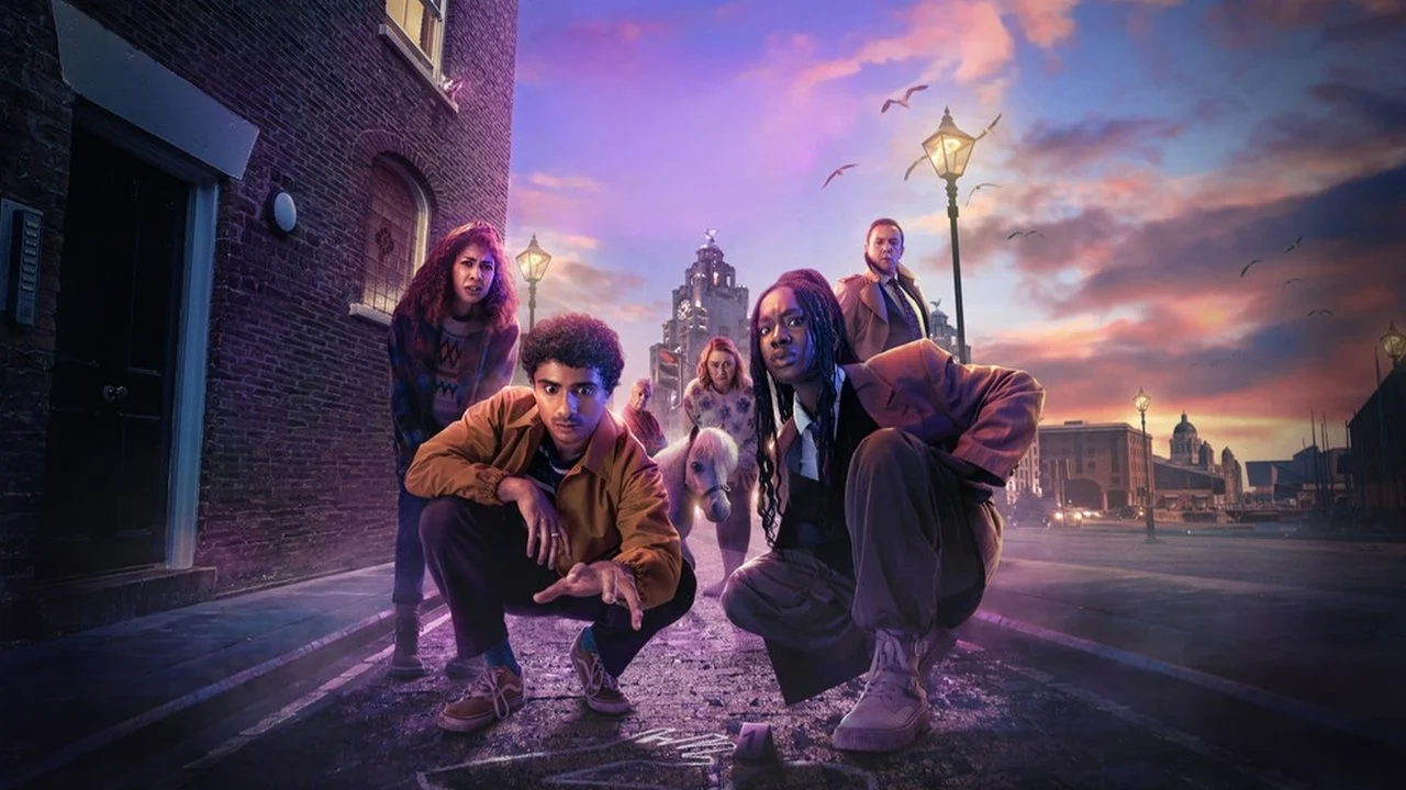 Сериал До смерти горяч (1 сезон)