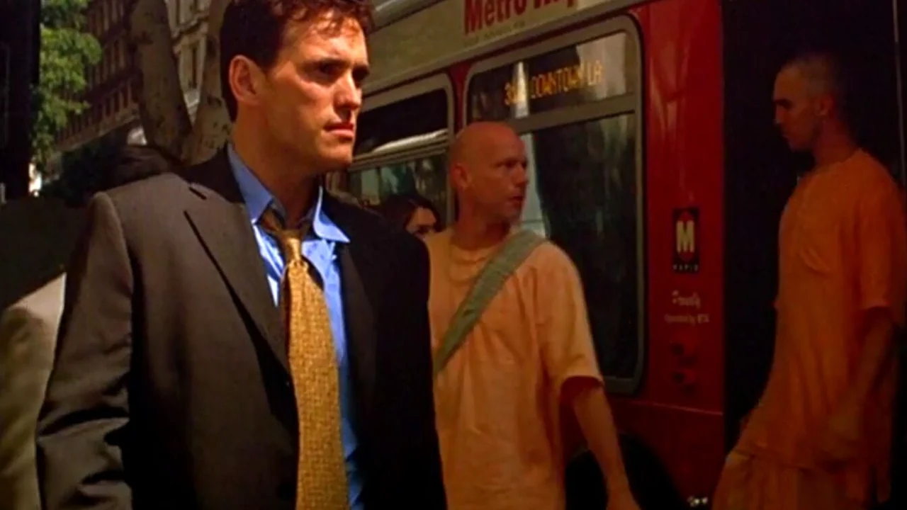 Фильм Герой месяца (2004)