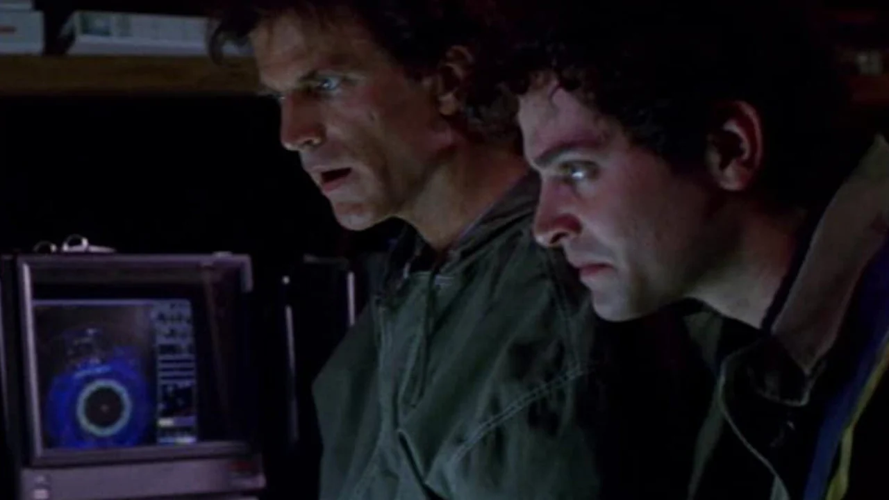 Фильм Лох-Несс (1996)