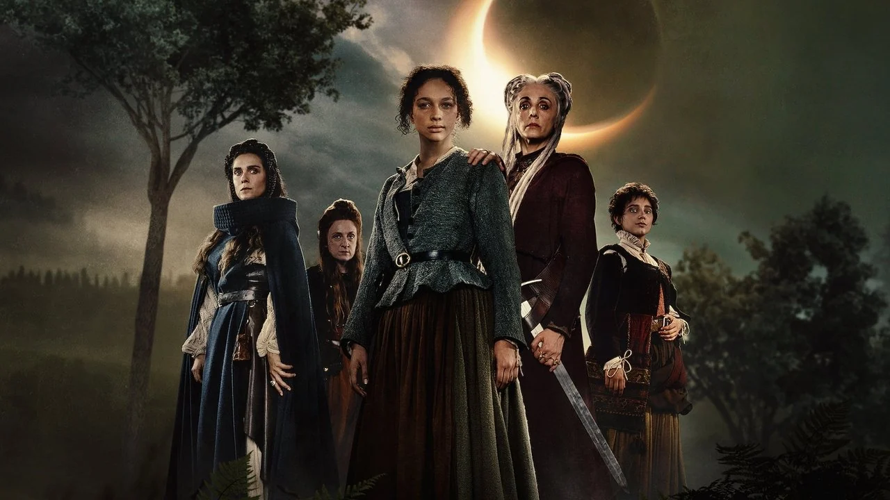 Сериал Чёрная луна (1 сезон)