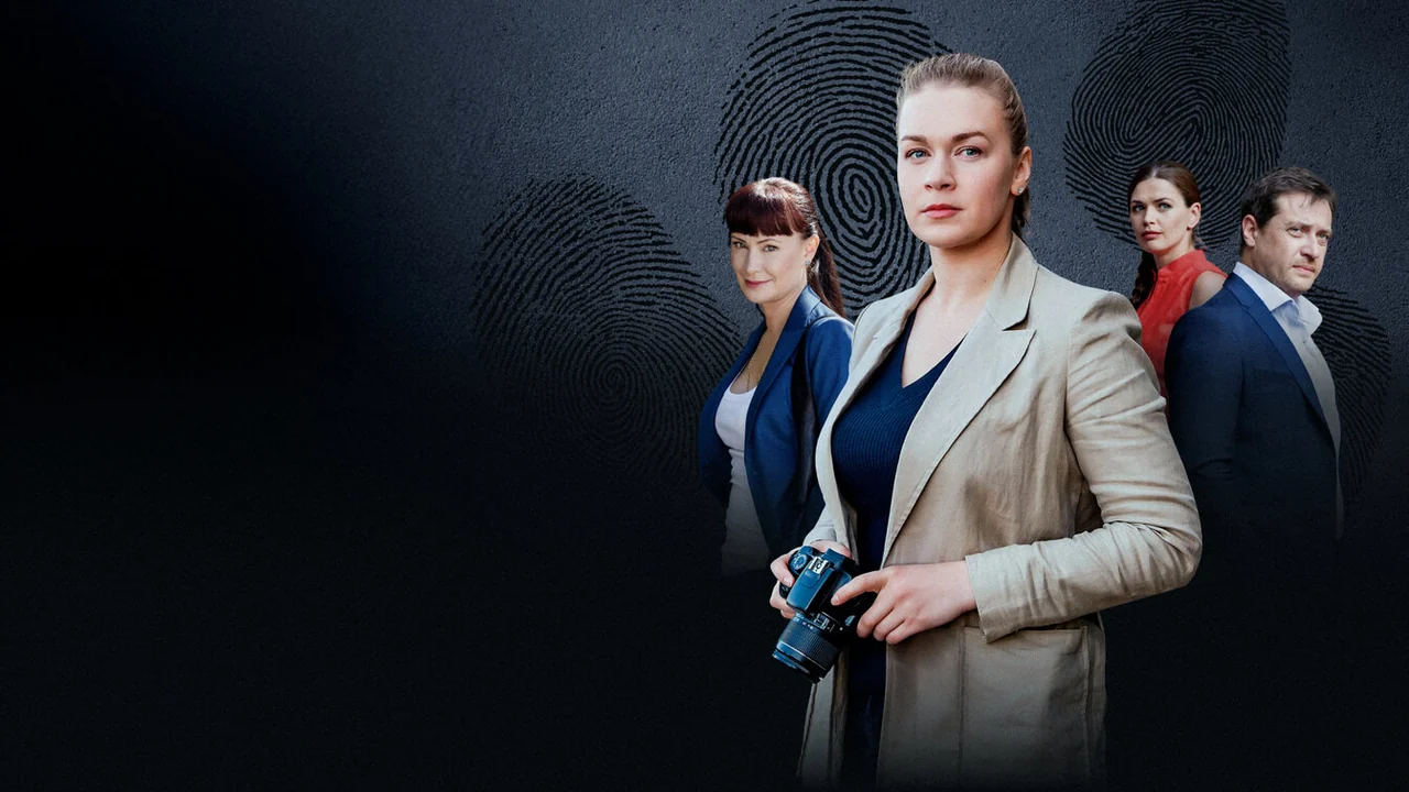 Сериал Скрытые мотивы (1 сезон)