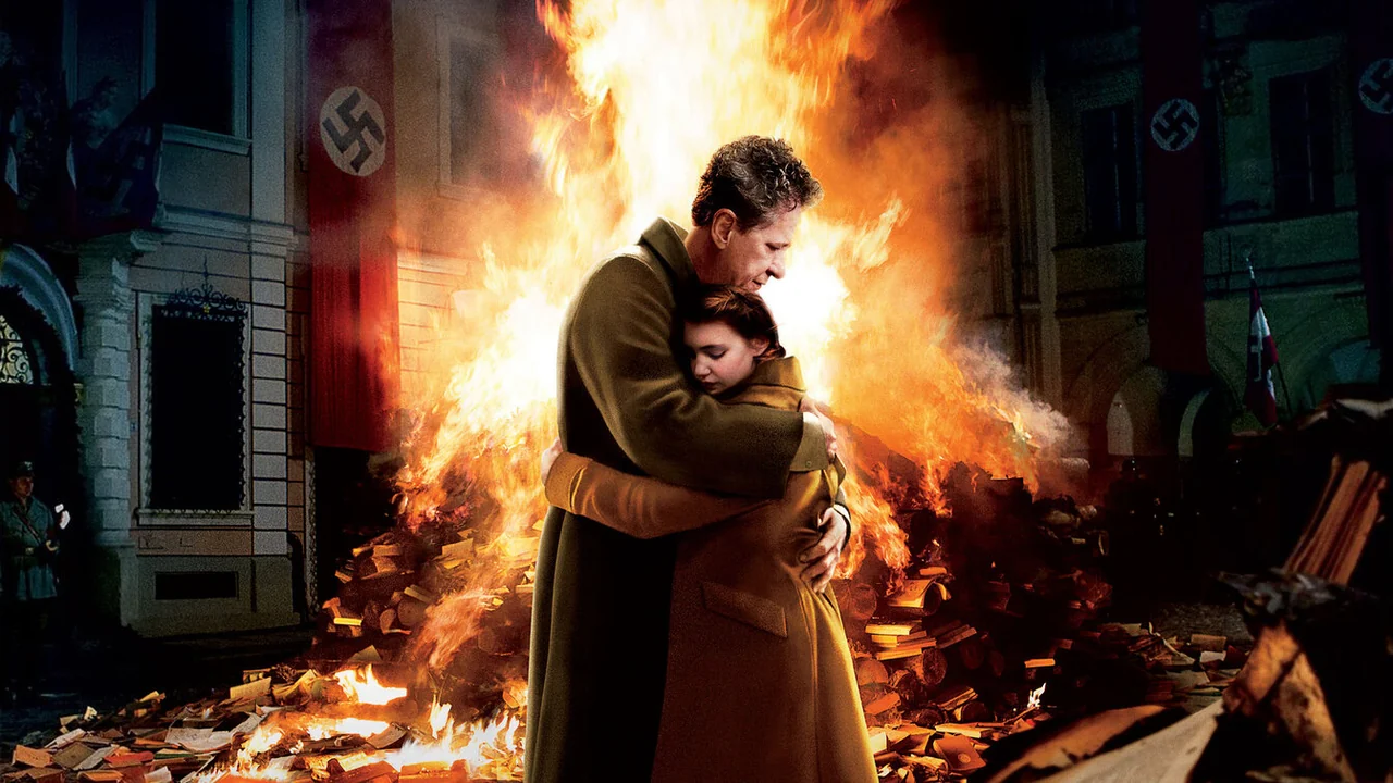 Фильм Воровка книг (2013)
