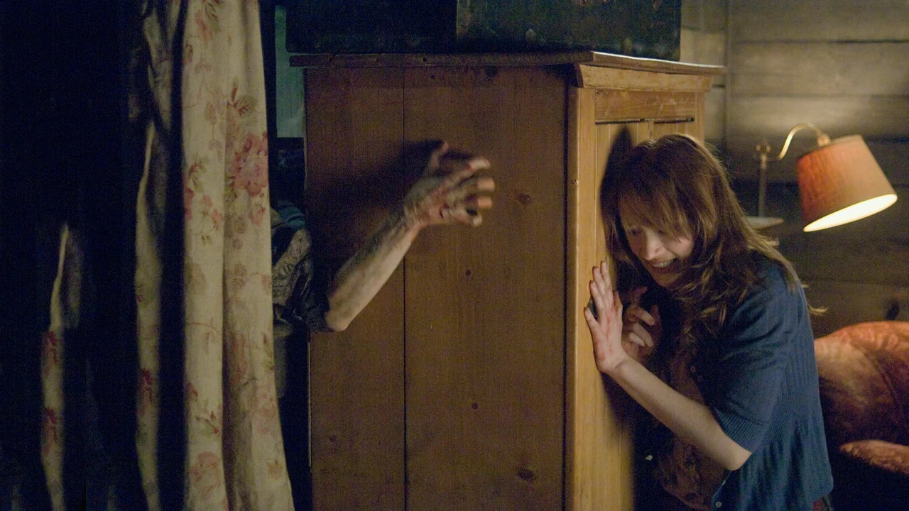 Фильм Хижина в лесу (2011)