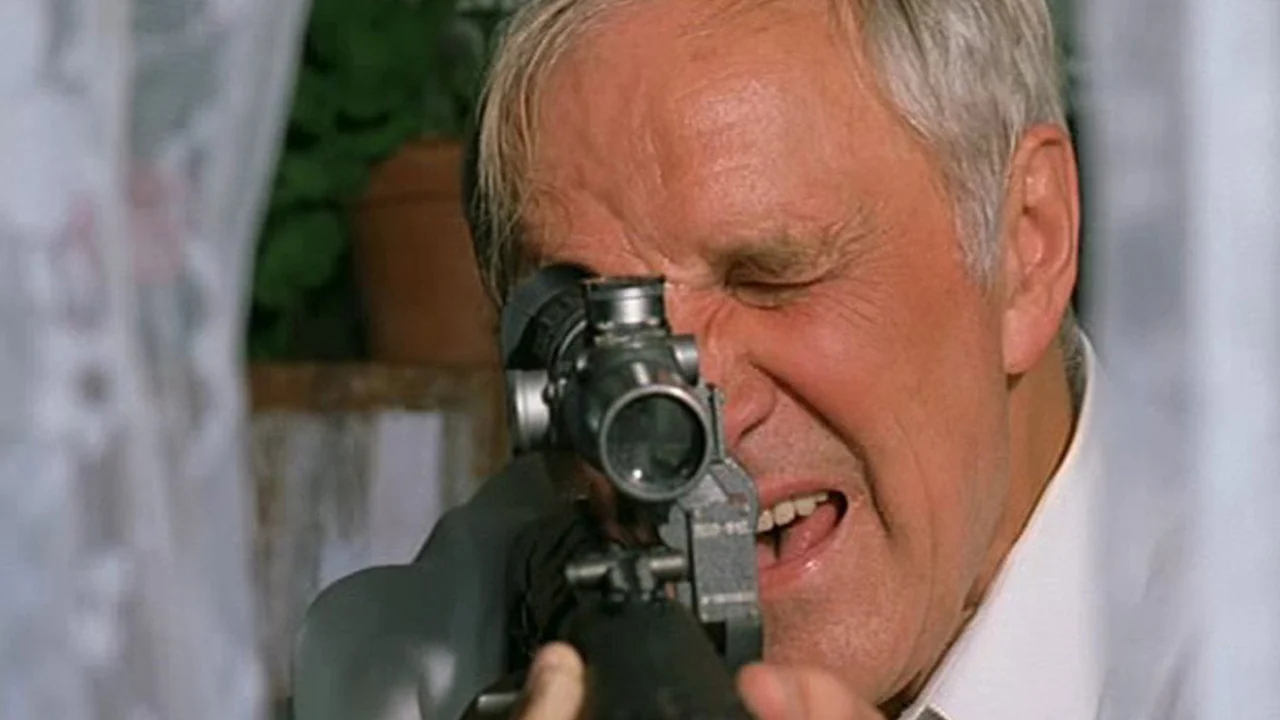 Фильм Ворошиловский стрелок (1999)