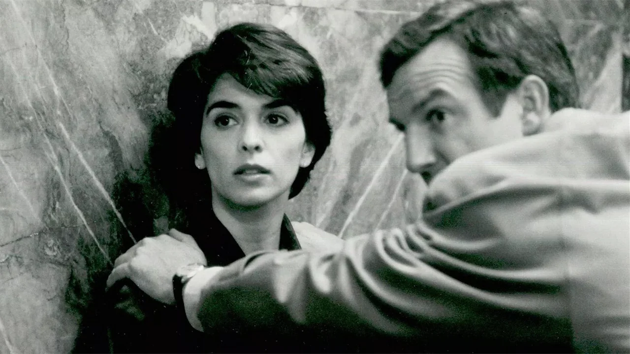 Фильм Шепоты в ночи (1992)