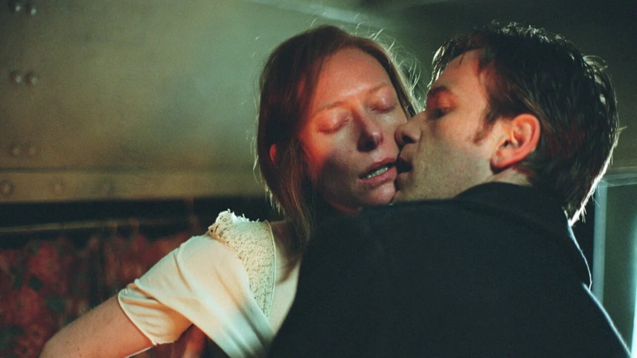 Фильм Молодой Адам (2002)